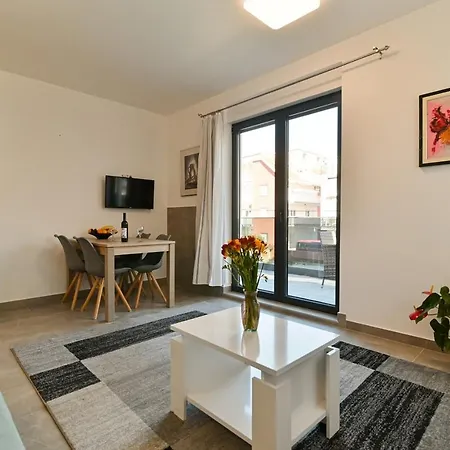 By The Sea - 21215 Appartamento *
